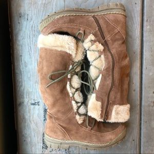 Baretraps tan suede winter boot